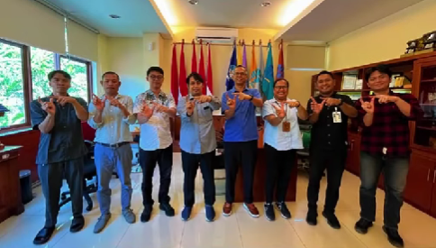 UT Jayapura Terima Audiensi Kantor Pos Bahas Dukungan Layanan Akademik